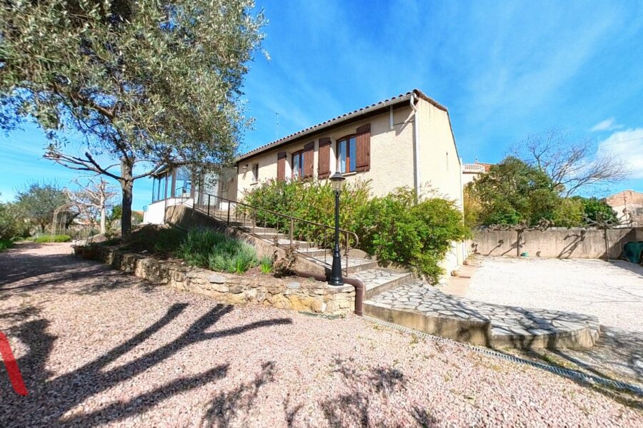 Maison à vendre à Puissalicon — Vue mer — photo 4