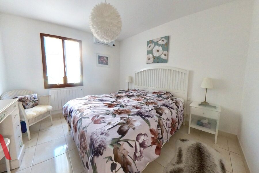 Maison à vendre à Puissalicon — Vue mer — photo 7