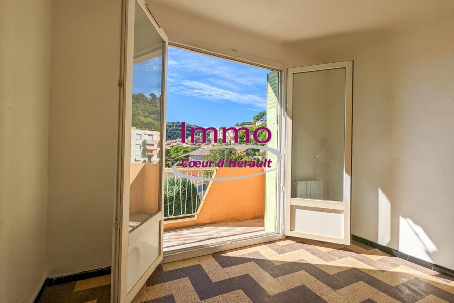 Appartement à louer à Clermont l&rsquo;herault — Vue sur la ville — photo 6