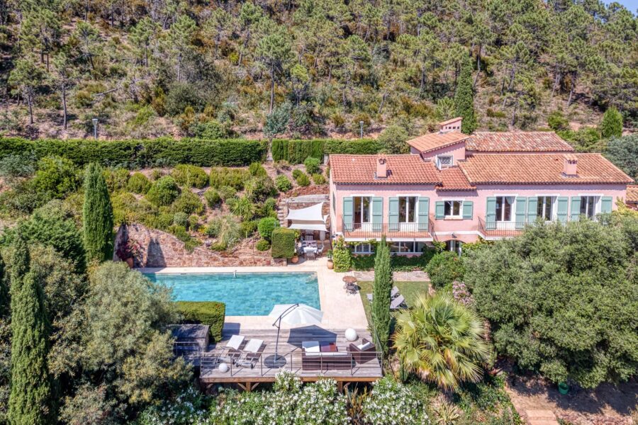 Maison à vendre à Théoule-sur-mer — Vue montagne — photo 2