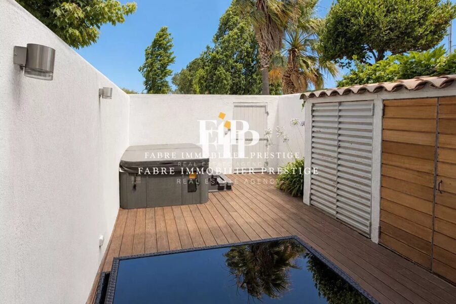 Maison à vendre à Grimaud — Vue marina & port — photo 11