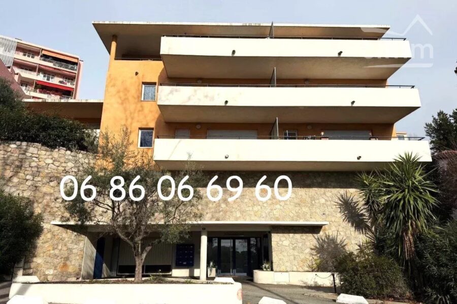 Appartement à vendre à Grasse — Vue montagne — photo 2