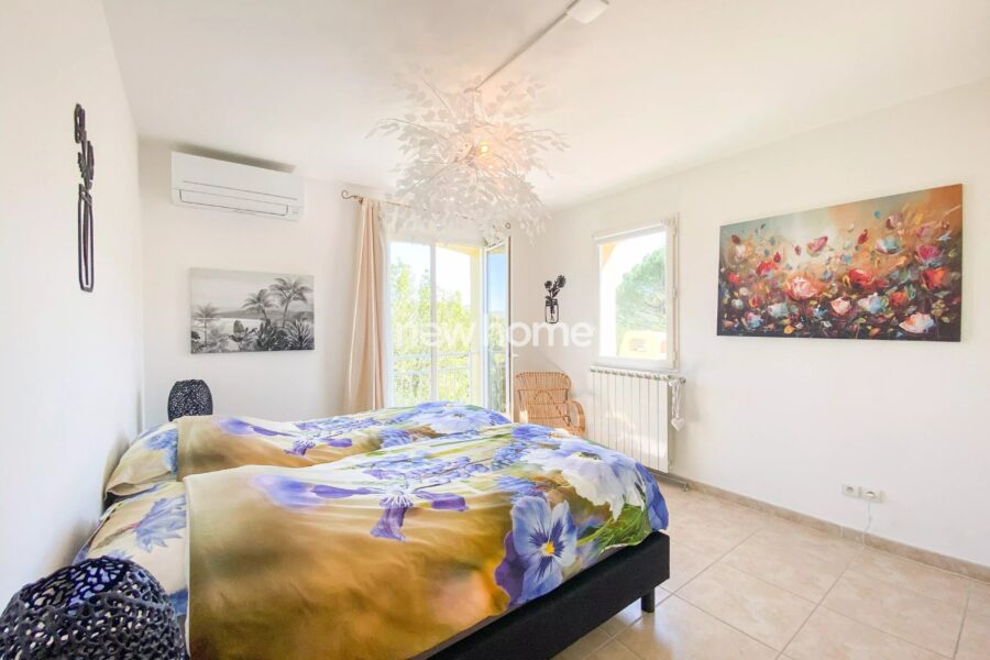 Maison à vendre à Salernes — Vue montagne — photo 23