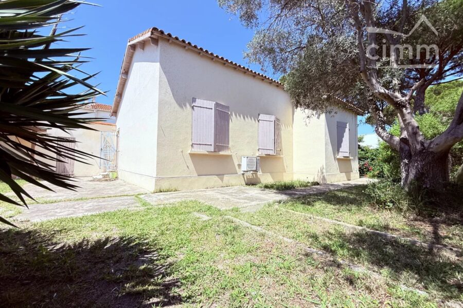 Maison à vendre à Port-saint-louis-du-rhône — Vue parc & jardin — photo 3
