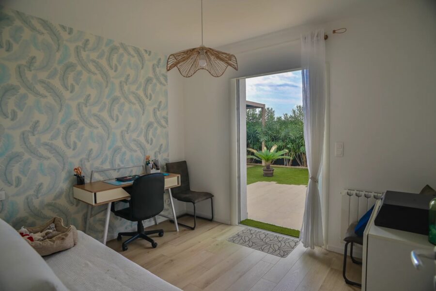 Maison à vendre à Villeneuve-loubet — Vue mer — photo 13