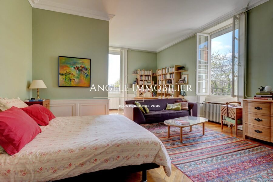 Maison à vendre à Écully — Vue parc & jardin — photo 6