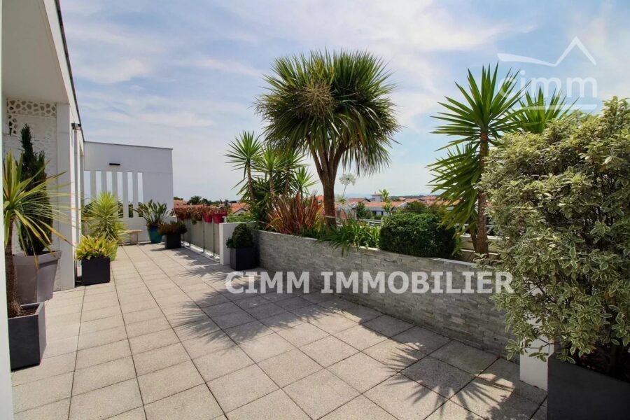 Appartement à vendre à Anglet — Vue montagne — photo 5