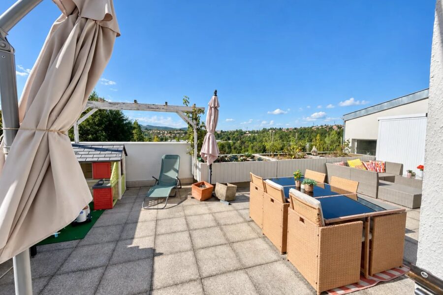 Appartement à vendre à Saint-Étienne — Vue montagne — photo 9