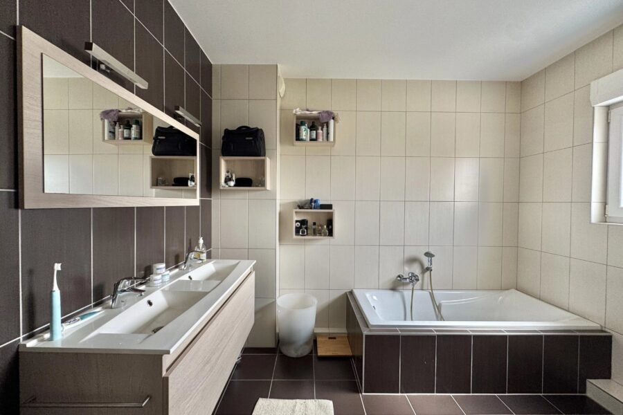 Maison à vendre à Kembs — Vue parc & jardin — photo 11