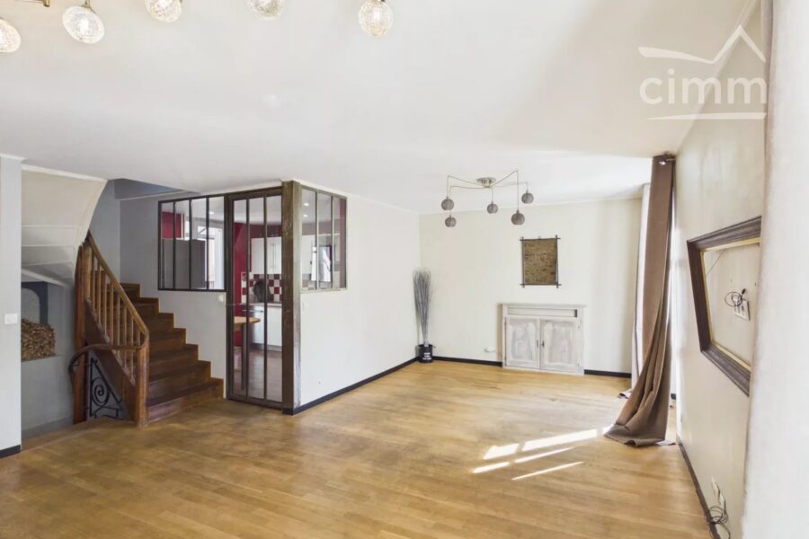Maison à vendre à Sassenage — Vue parc & jardin — photo 5