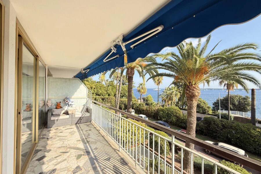 Appartement à vendre à Cannes — Vue mer — photo 1