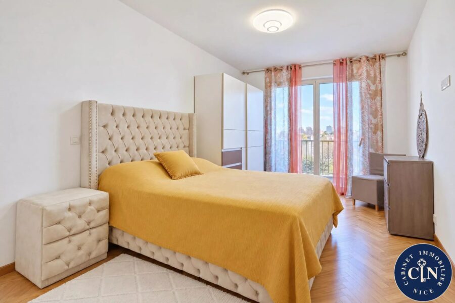 Appartement à vendre à Nice — Vue sur la ville — photo 7