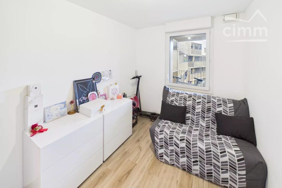 Appartement à vendre à Échirolles — Vue sur la ville — photo 16