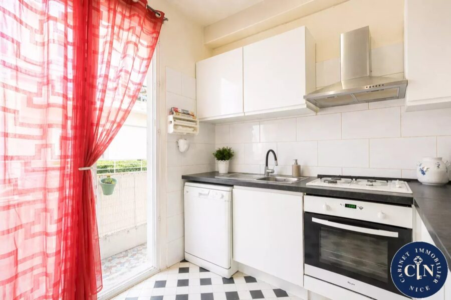 Appartement à vendre à Nice — Vue sur la ville — photo 5