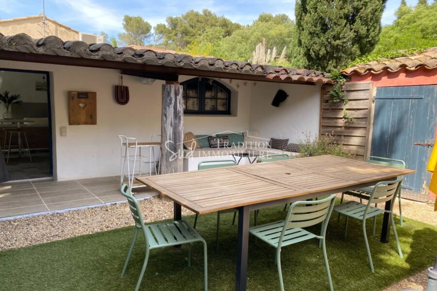 Maison à vendre à Saint-rémy-de-provence — Vue parc & jardin — photo 16