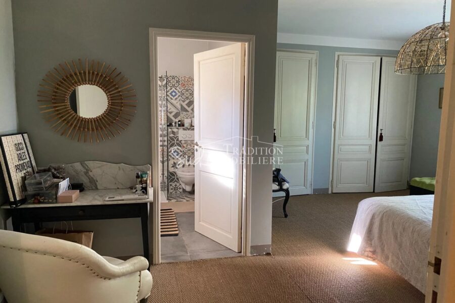 Maison à vendre à Saint-rémy-de-provence — Vue parc & jardin — photo 9