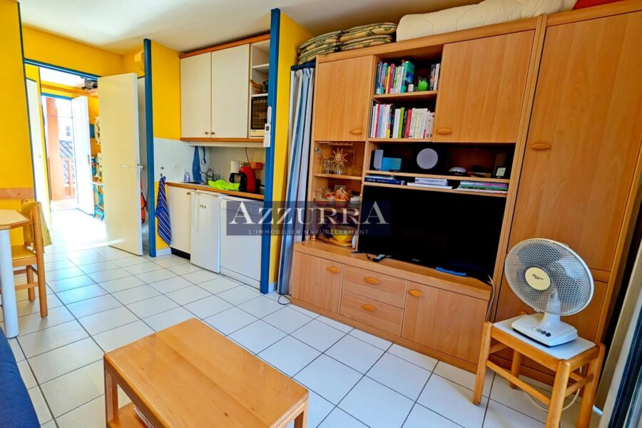 Appartement à vendre à Agay — Vue golf — photo 4