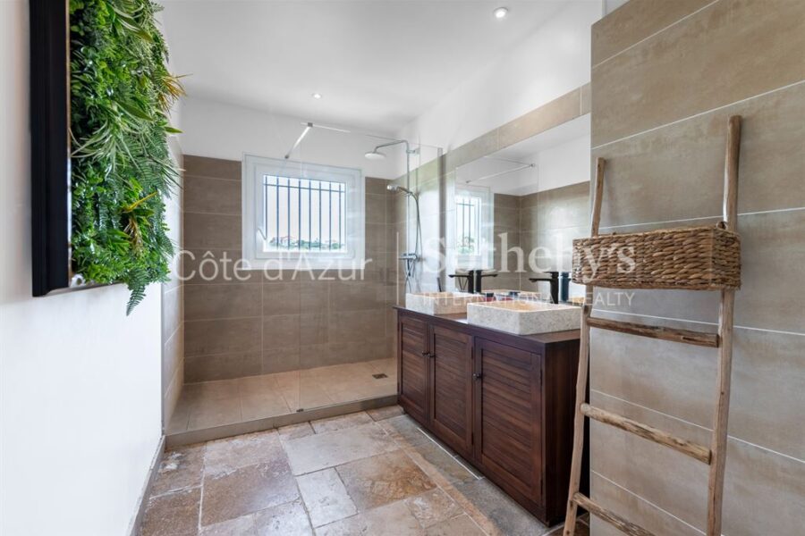 Appartement à vendre à Nice — Vue nature — photo 9