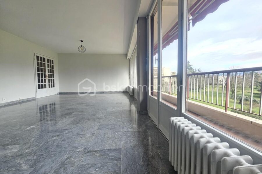 Appartement à vendre à Echirolles — Vue parc & jardin — photo 4