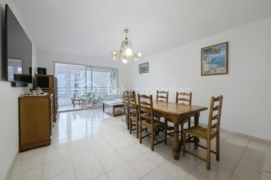 Appartement à vendre à Six fours les plages — Vue parc & jardin — photo 5