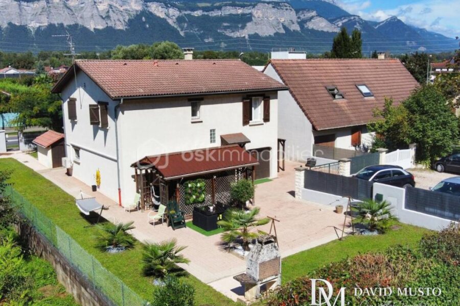Maison à vendre à Froges — Vue montagne — photo 1