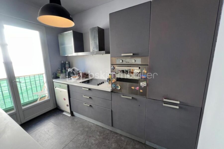 Appartement à vendre à Nice — Vue sur la ville — photo 4