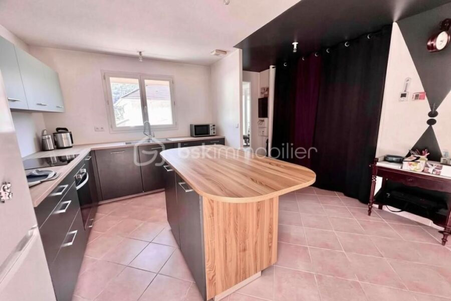 Maison à vendre à Epierre — Vue montagne — photo 4