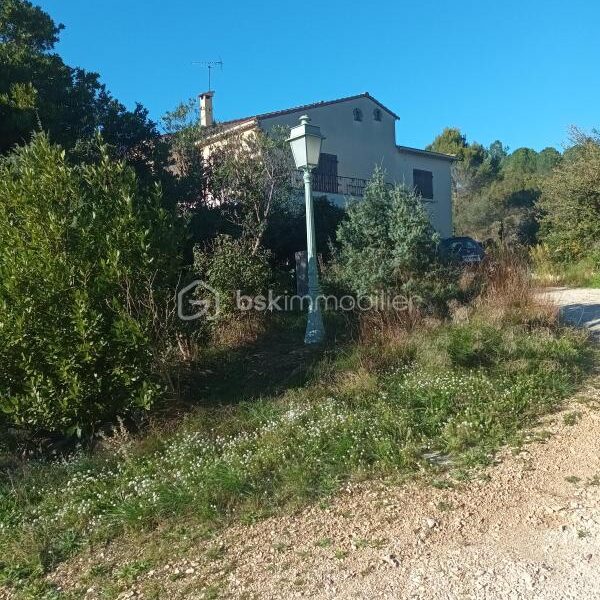 Maison à vendre à Saint hilaire d ozilhan — Vue nature — photo 5
