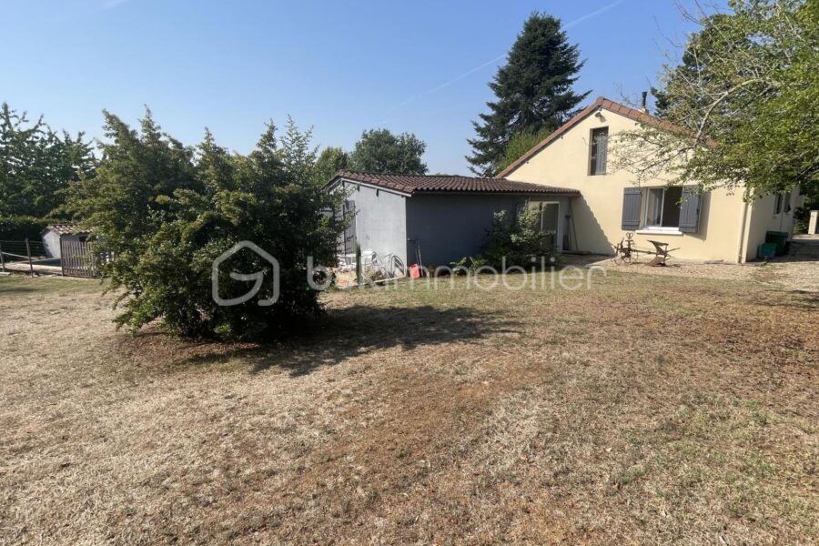 Maison à vendre à Pressignac vicq — Vue nature — photo 5