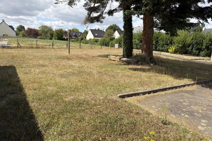 Terrain à vendre à Saint sulpice la foret — Vue dégagée — photo 4