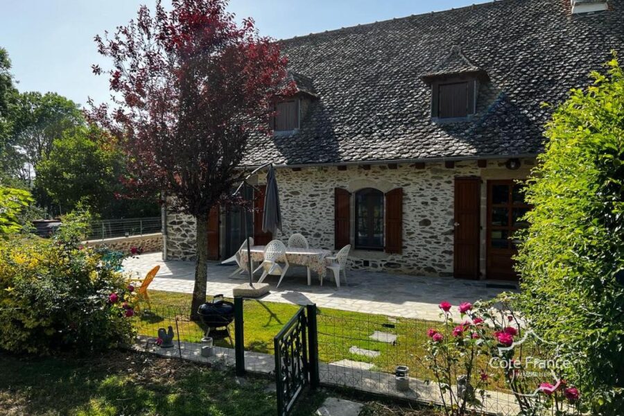 Maison à vendre à Arnac — Vue lac — photo 4