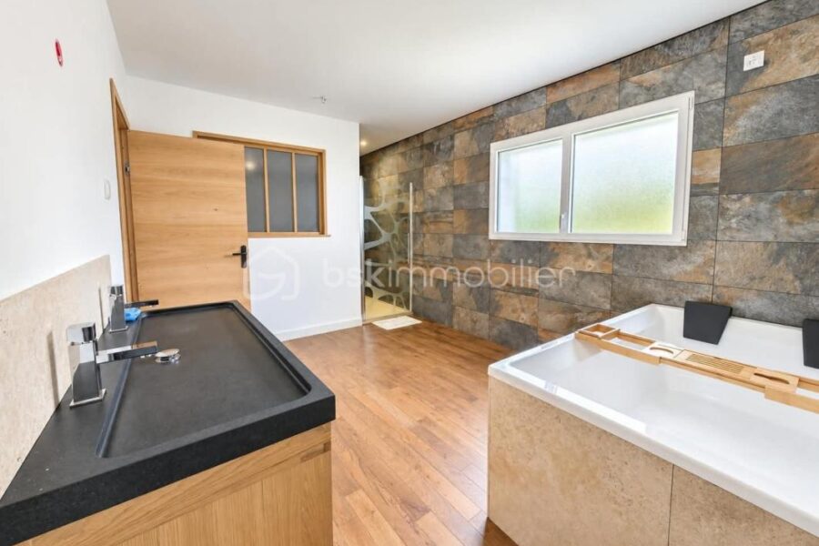Maison à vendre à Saint lambert — Vue nature — photo 4