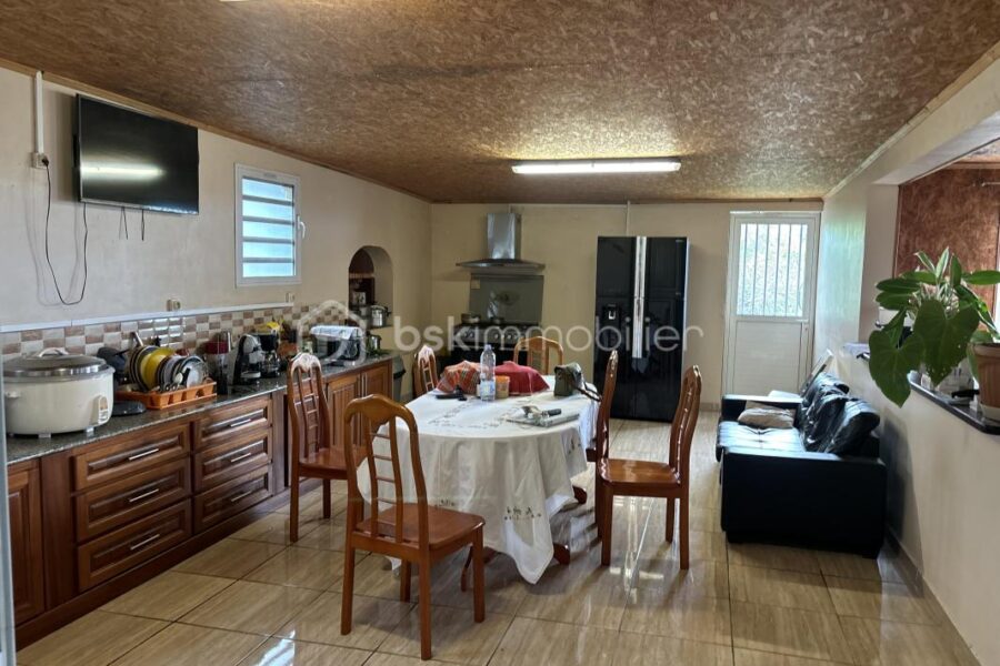 Maison à vendre à Saint benoit — Vue mer — photo 5