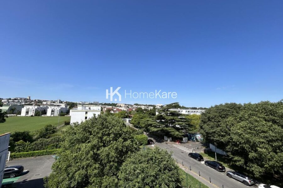 Appartement à vendre à Toulouse — Vue sur la ville — photo 1