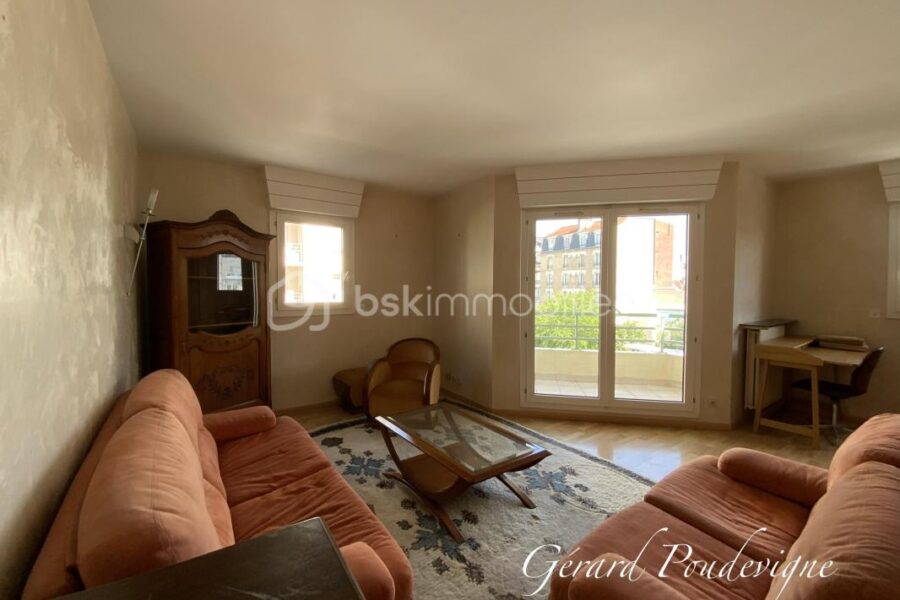 Appartement à vendre à Suresnes — Vue sur la ville — photo 5