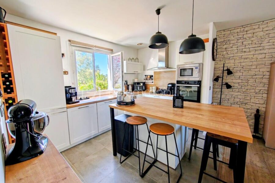 Maison à vendre à Epone — Vue parc & jardin — photo 5