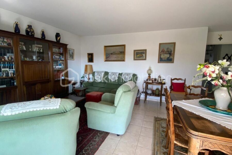 Appartement à vendre à Saint raphael — Vue sur la ville — photo 4