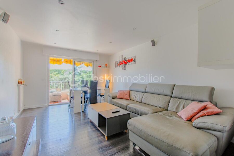 Appartement à vendre à Antibes — Vue parc & jardin — photo 4