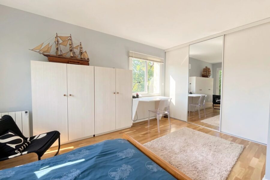 Maison à vendre à Charbonnières-les-bains — Vue parc & jardin — photo 9