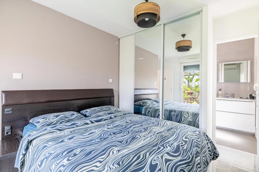 Appartement à vendre à Nice — Vue sur la ville — photo 7