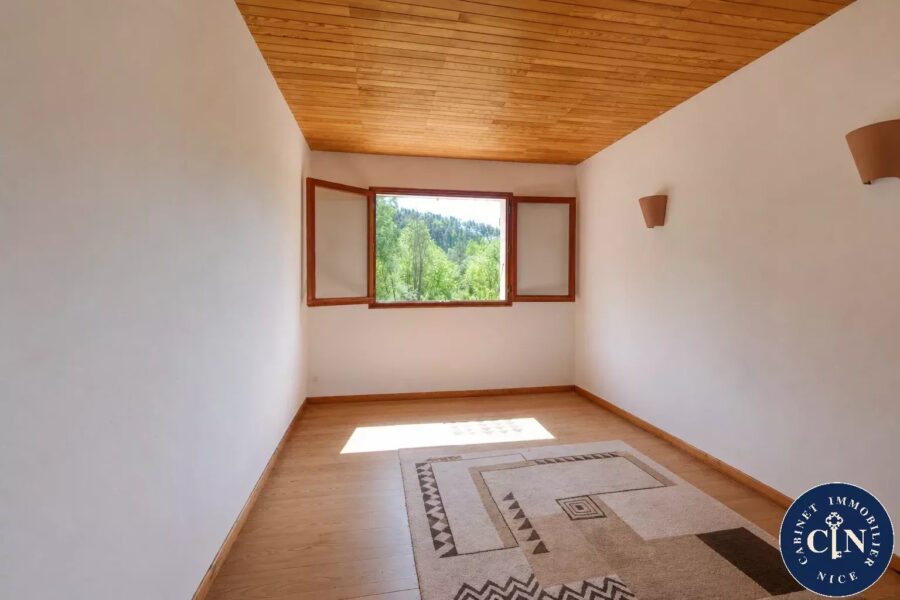 Maison à vendre à Annot — Vue montagne — photo 6
