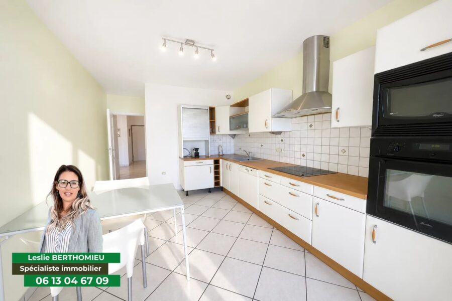 Appartement à vendre à Saint-Étienne — Vue sur la ville — photo 9