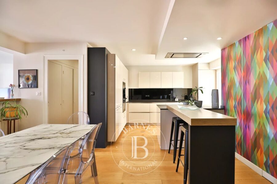 Appartement à vendre à Biarritz — Vue sur la ville — photo 4
