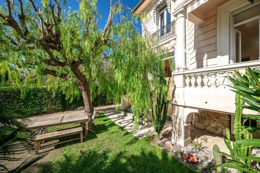Maison à vendre à Nice — Vue nature — photo 2