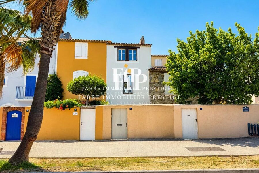 Maison à vendre à Grimaud — Vue marina & port — photo 13