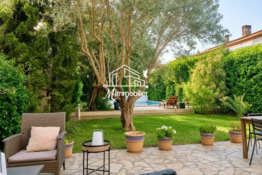 Maison à vendre à Narbonne — Vue parc & jardin — photo 3