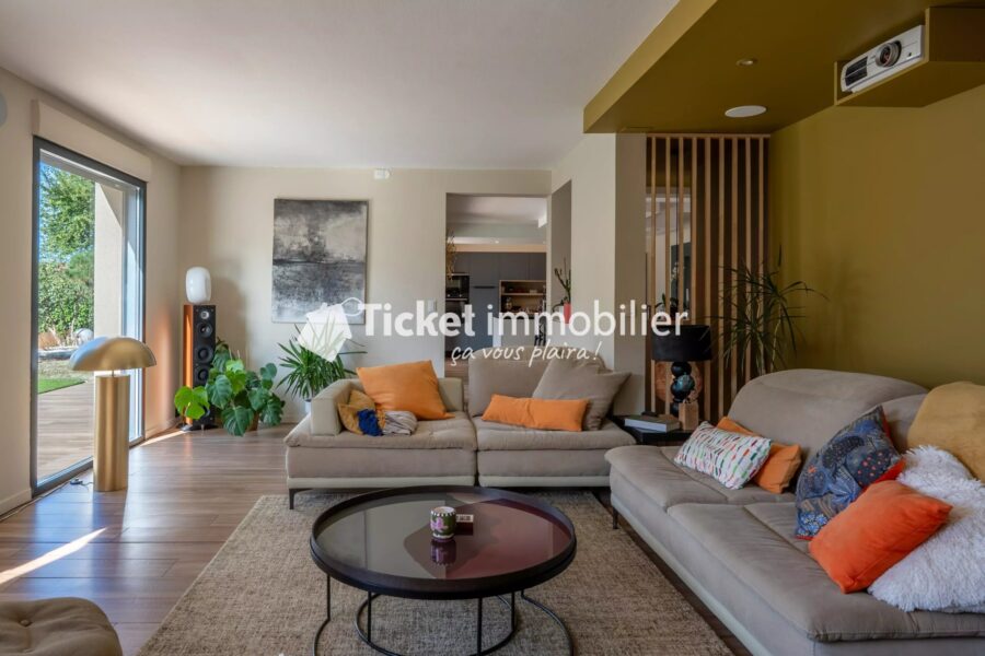 Maison à vendre à Cornebarrieu — Vue parc & jardin — photo 17