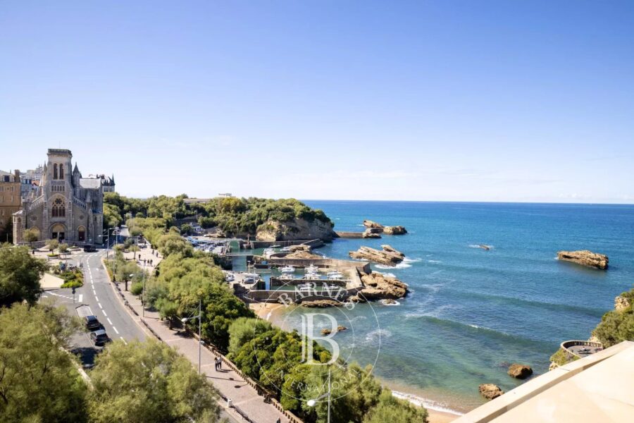 Appartement à vendre à Biarritz — Vue mer — photo 1