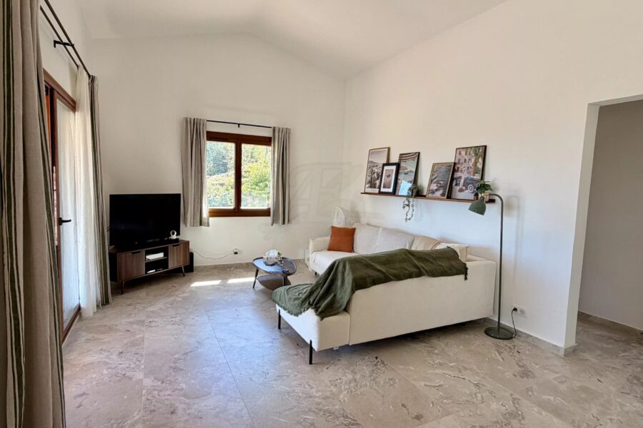 Maison à vendre à Seillans — Vue montagne — photo 9