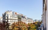 Appartement à vendre à Paris 8ème — Vue sur la ville — photo 1
